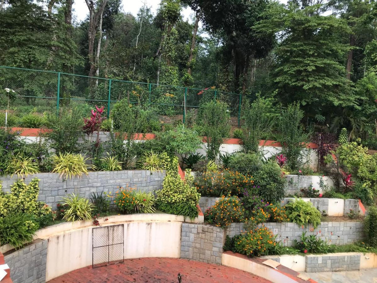 Robin Woods Homestay Sakleshpur Exterior foto